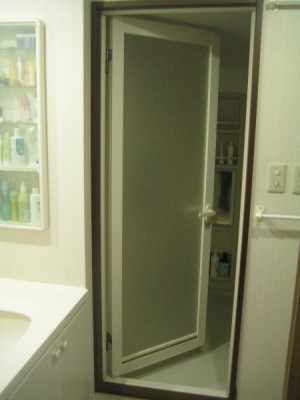 浴室ドア入口枠交換工事 札幌市 浴室 お風呂 洗面 水廻りのリフォーム 札幌 キッチンワークス