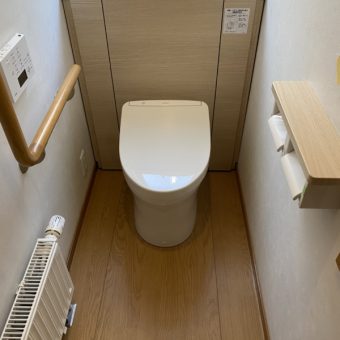 TOTO『レストパル』キャビネット付トイレですっきりと快適な空間へ！札幌市戸建