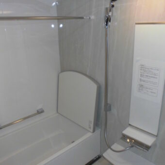 タカラスタンダード『グランスパ』でホーロー輝く明るいバスルームへ！お風呂（浴室・ユニットバス）リフォーム札幌市マンション